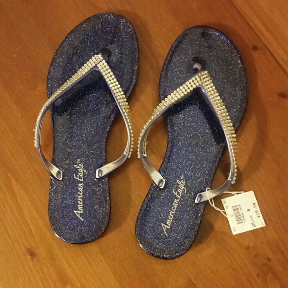 american eagle jelly sandals
